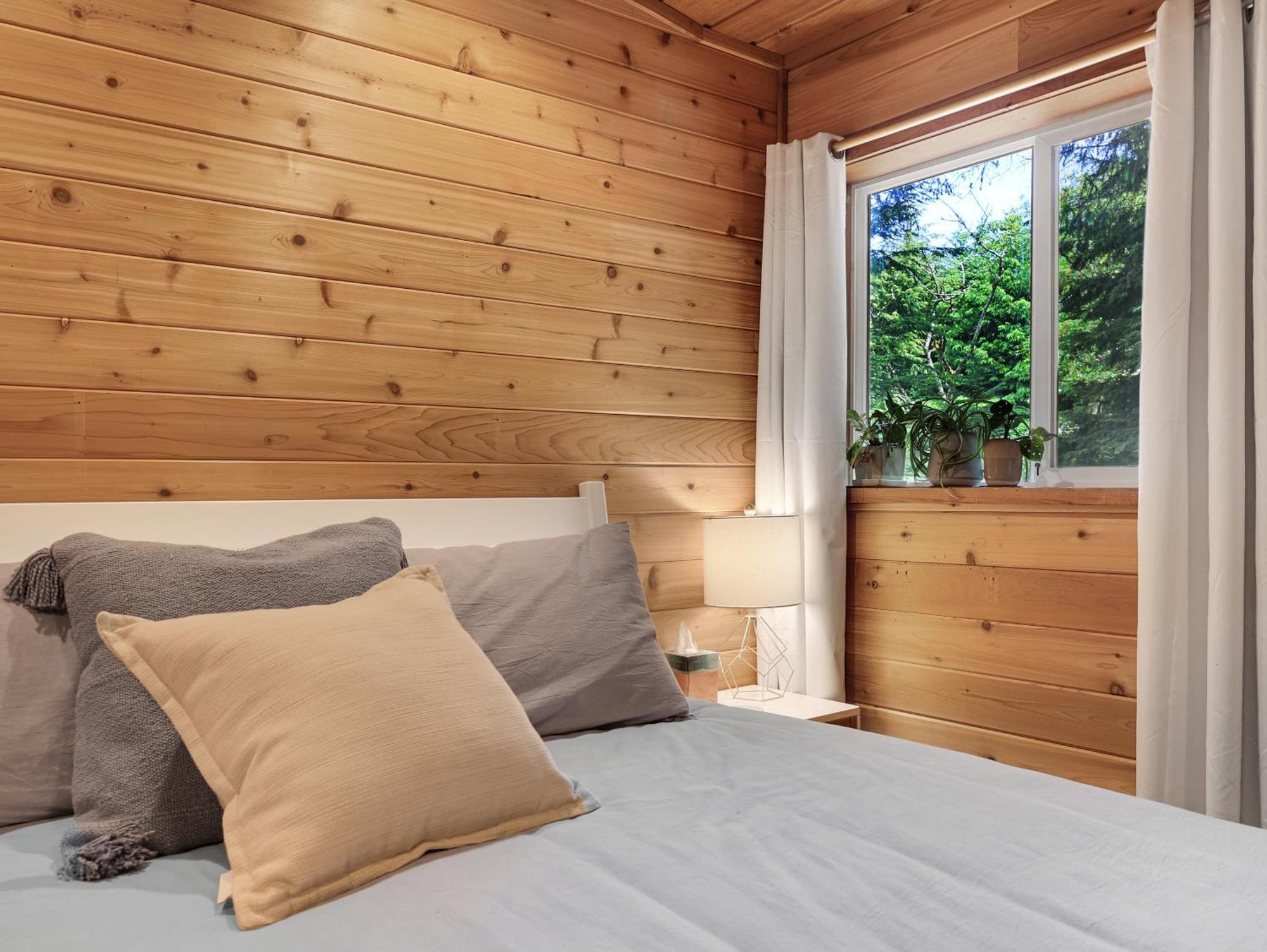 Woods Waves: Luxury Coast Cabin King Beds Pets Тиламок Екстериор снимка